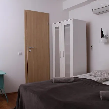 Fuer 8 Personen Ca 60 Qm In Siofok, Westungarn Plattensee - B57719